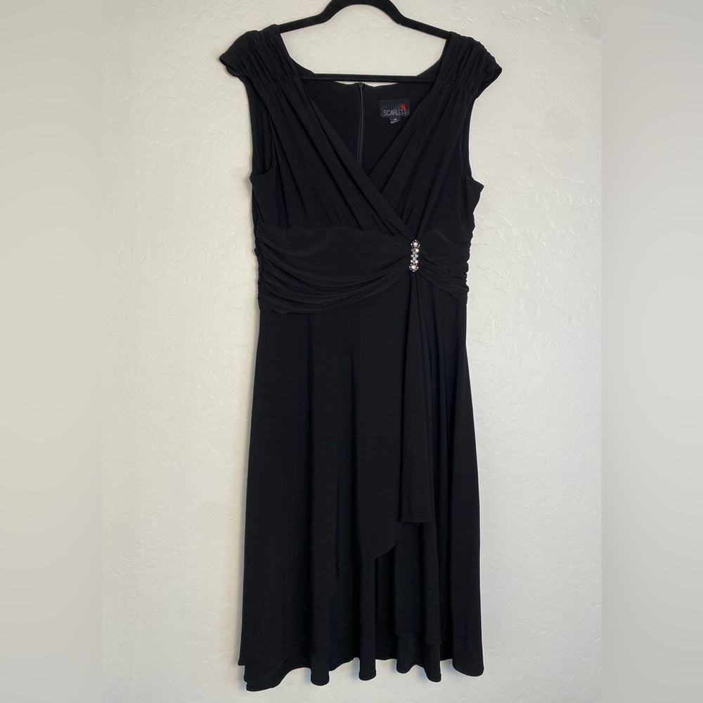 Scarlett Sheath Dress Women's Size 14 Black Sleeveless Rhinestone Stretch Knit